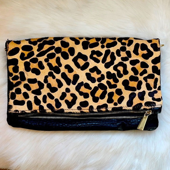 Express cheetah clutch